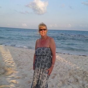 Meet your Posher, Dawn